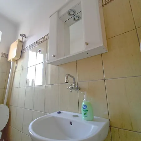 Fontana * Κρούσεβατς